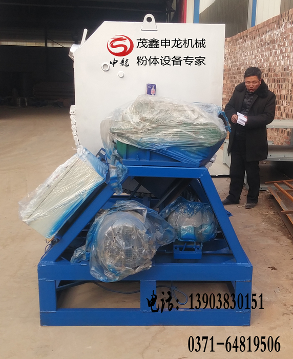 申龙牌翻转式真石漆搅拌机电机减速机侧面 申龙牌翻转式真石漆搅拌机电机减速机侧面